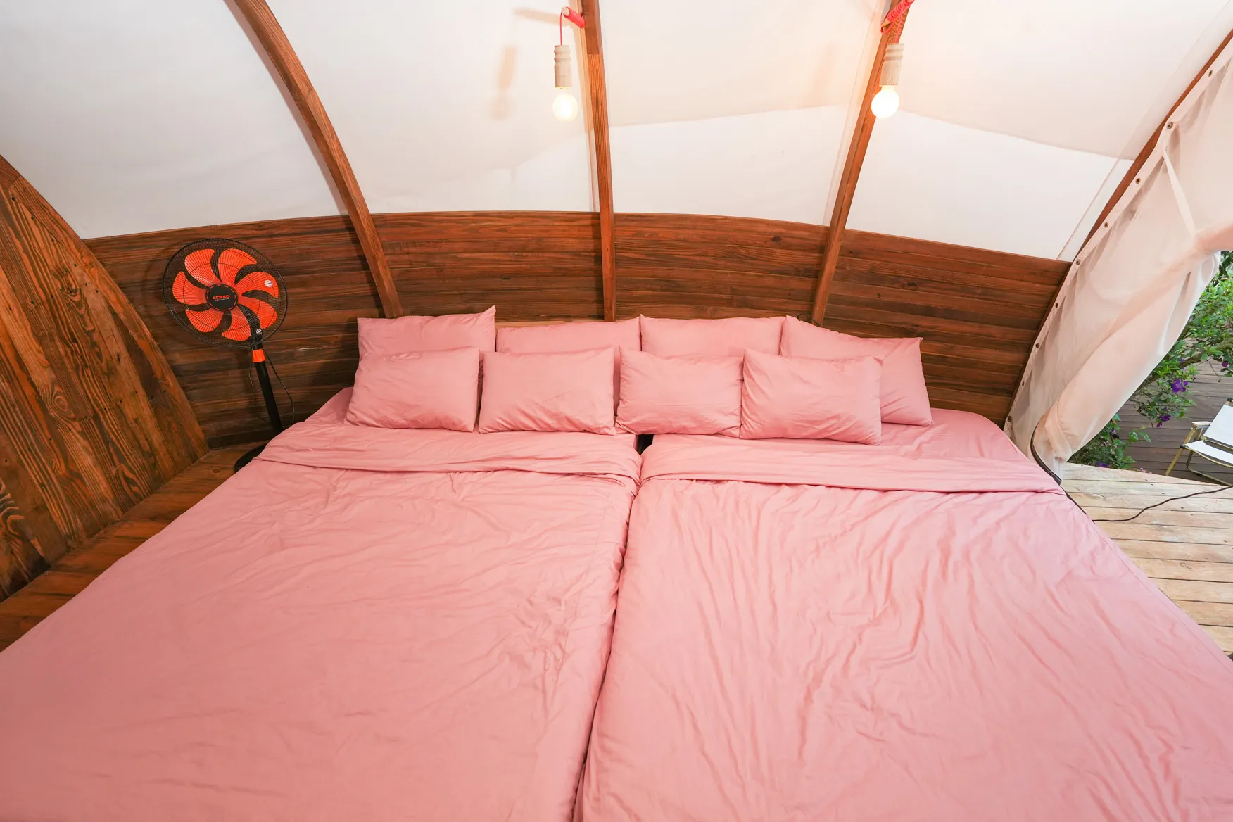 Trạm Mây Glamping Banner 2